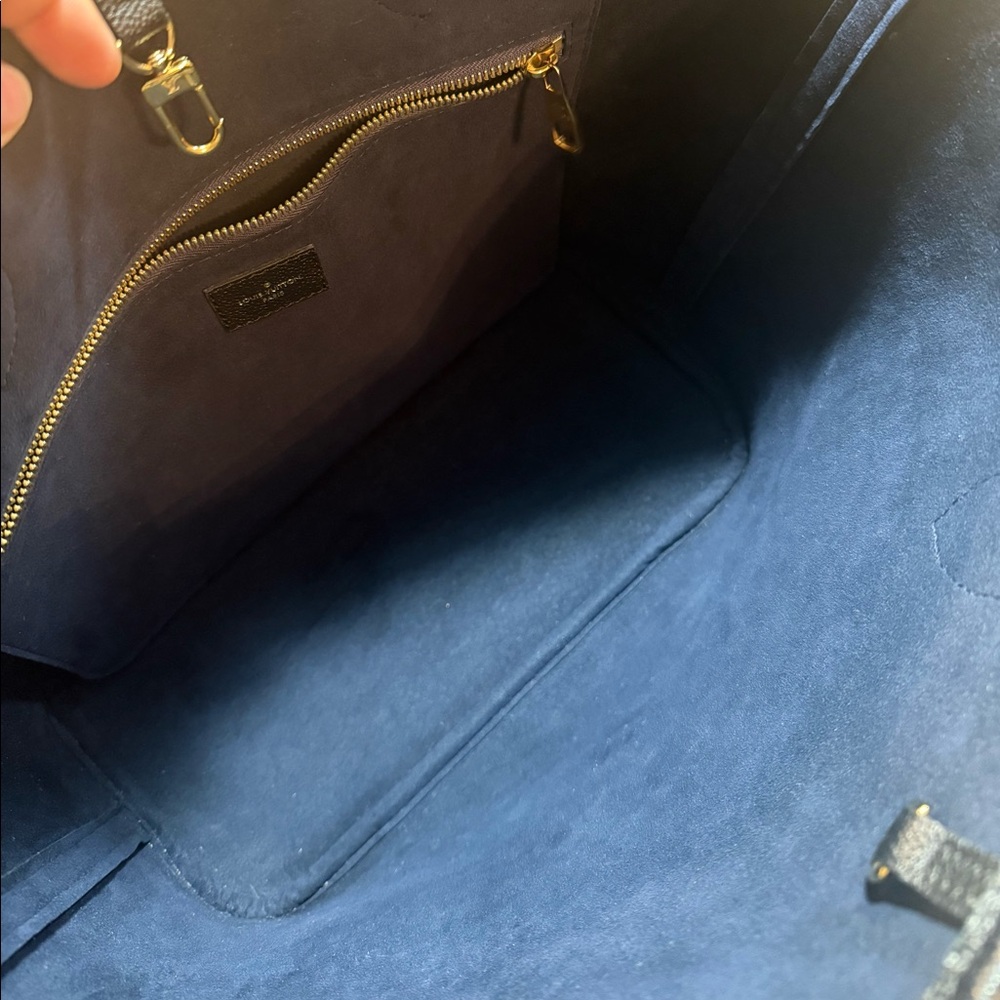 LOUIS VUITTON NEVERFULL MM Monogram Empreinte Leather. (GREAT CONDITION) Black - Picture 12 of 13